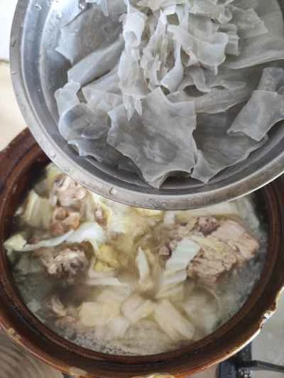 白菜入り豚バラ肉の煮込みの作り方：7