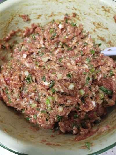 ゆでミートボール、怠け者のレシピ：6つのステップ