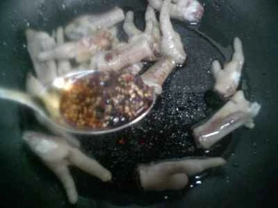 カタツムリと鶏足の炒め物の作り方：8