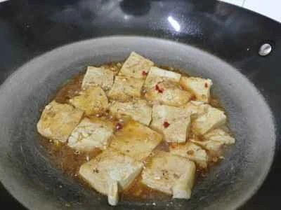 煮込みとフライパンで焼いた木綿豆腐の作り方：6