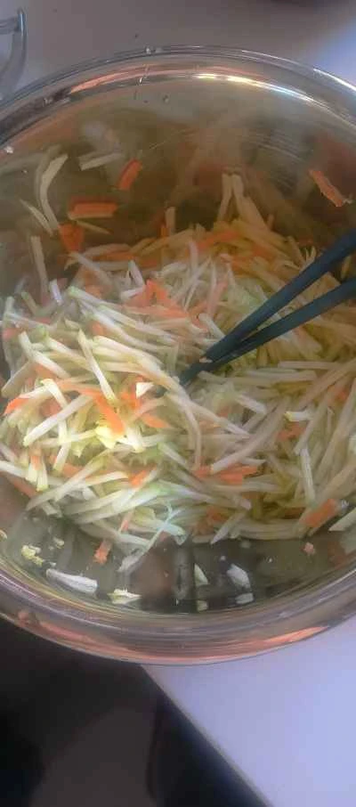 ズッキーニと大根の蒸し餃子のレシピ手順：1