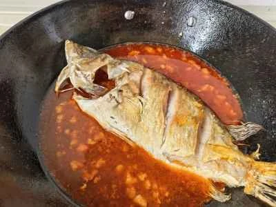 臭みのあるマンダリンフィッシュの煮込みレシピ手順：8