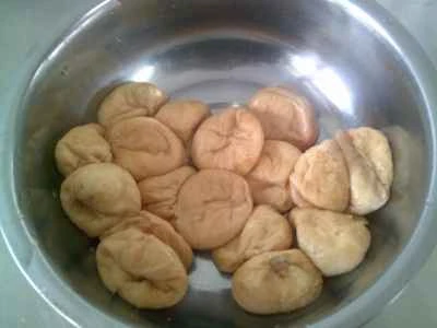 ズッキーニとピクルスのマスタードグリーン、揚げグルテン炒めの作り方：5