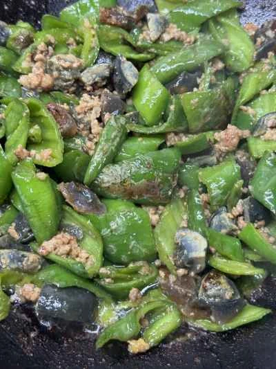 ひき肉、塩卵、ピーマンの炒め物の作り方：12