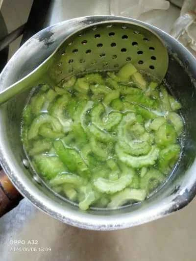 ゴーヤと唐辛子の炒め物の作り方：6