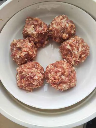 蒸し豚肉のミートボールのレシピ手順：4