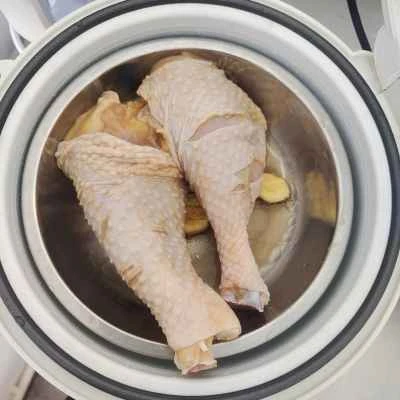 電気鍋で作る塩焼き鶏もも肉の作り方：4