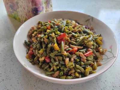 インゲンのピクルスができました。漬け始めて15日目ですでに酸っぱくなっていましたが、食べるまで半月待ちました。レシピの手順：6