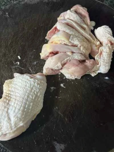 鶏肉とたけのこの煮込みの作り方：1