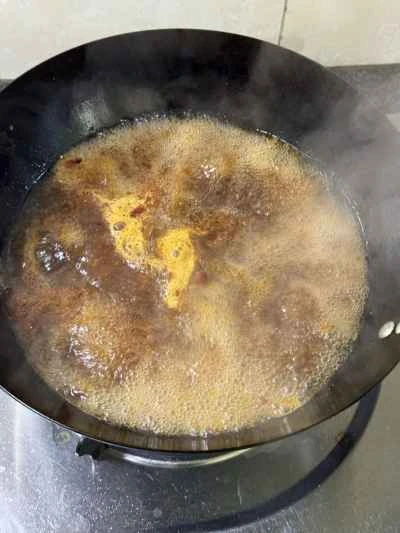 牛肉とエビのペースト鍋の作り方：9