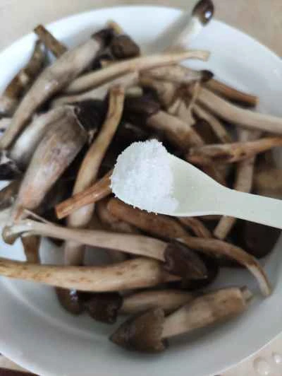 オリジナルフレーバーのライチマッシュルームを作る手順：2