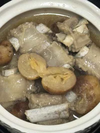 黄色い皮の蒸し豚スペアリブの作り方：9