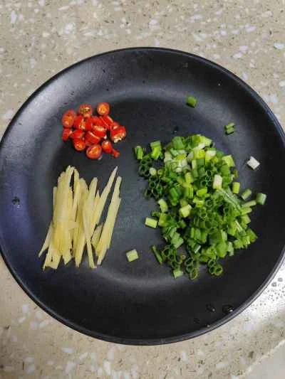 豚腸とキャベツのピクルス炒めの作り方：3