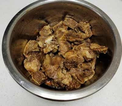 香ばしい牛肉の塊を作る手順：3