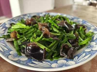 ニラとキクラゲの炒め物の作り方：6