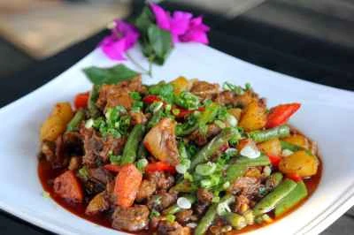 四川風鶏肉とジャガイモの煮込みのレシピ