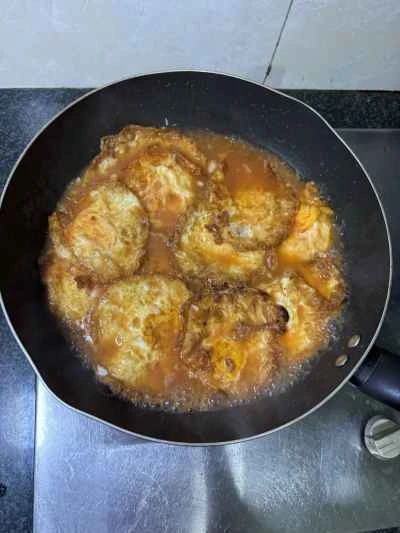 トマトソースのポーチドエッグの作り方：9