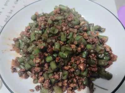 ひき肉入りインゲンの煮込みのレシピ