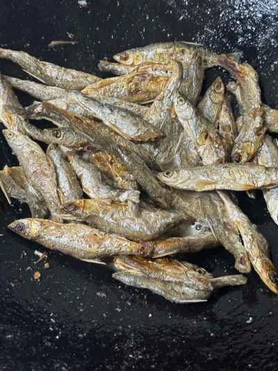 干物とピーマンの炒め物の作り方：4