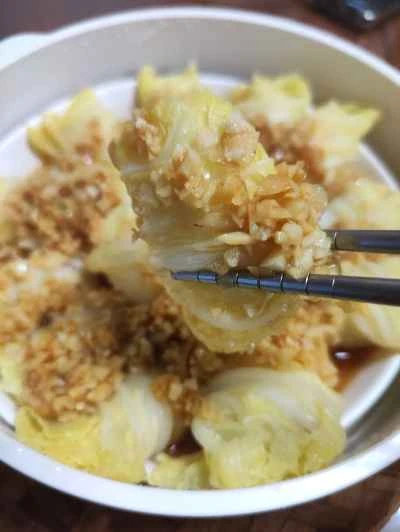 ニンニク入り蒸しベビーチンゲン菜ロールの作り方：9