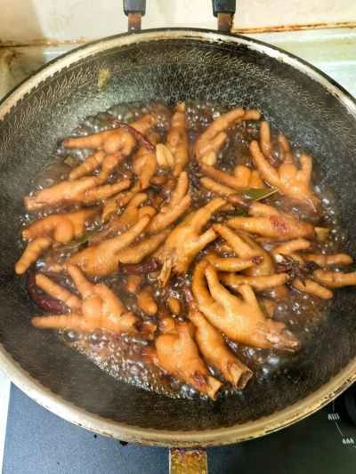 紅莱鶏の足を作る手順：6