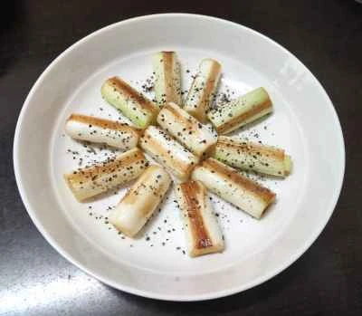 黒胡椒と海塩のネギ炒めの作り方：7