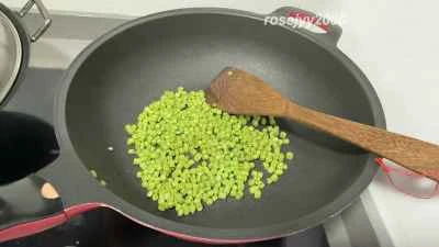 ササゲを使った目玉焼きの作り方：2