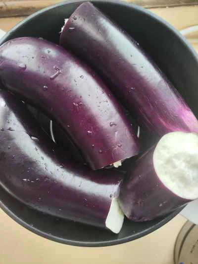 千切りナスのゴマソース和えの作り方：1