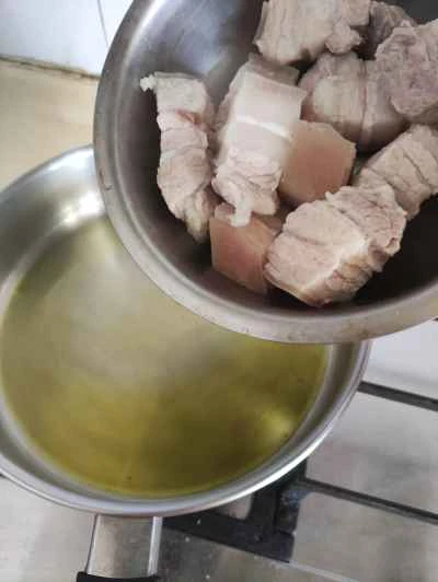 蜂蜜梨入り豚肉の煮込みの作り方：3