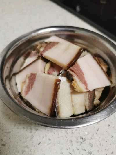 カポックの花と​​豚肉の煮込み炒めの作り方：8