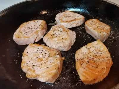 フライパンで焼いたサーモンのレシピ手順：4