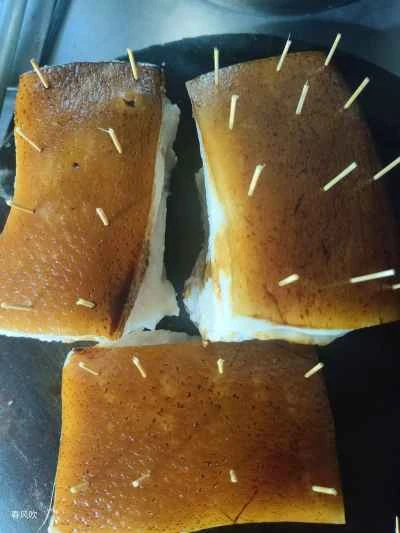 塩漬けカラシナとタロイモを使った豚バラ肉の煮込みの作り方：7