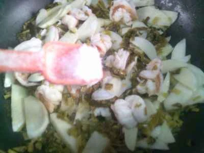 水たけのこの漬物とエビ炒めの作り方：12