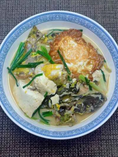 卵と豆腐を使った黄ナマズの煮込みの作り方：16