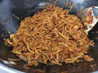 ひき肉と春雨の作り方：6