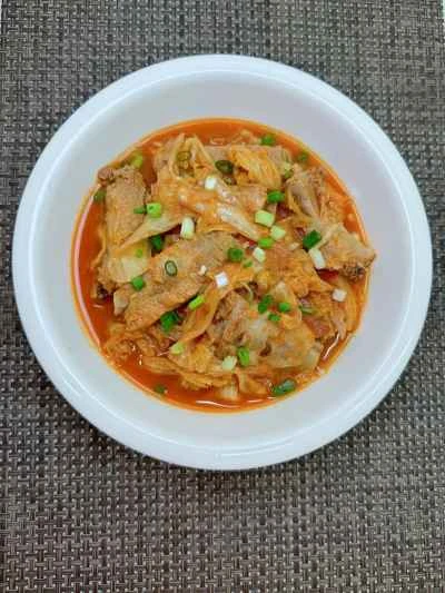 キムチと豚バラ肉のシチューのレシピ