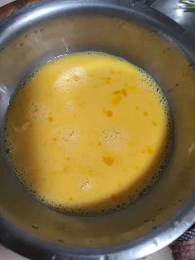 ネギ入りスクランブルエッグの作り方：1