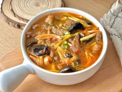 酸辣スープのカリカリ豚肉の作り方：11