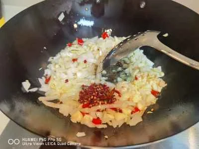 スパイシーなカタツムリ炒めの作り方：6