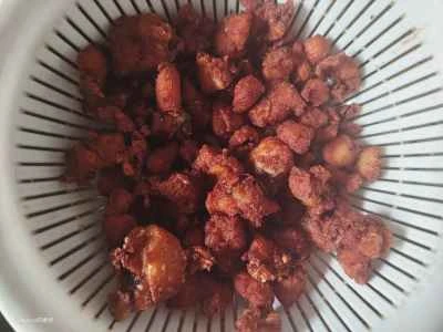 スパイシーな角切りチキンの作り方：8