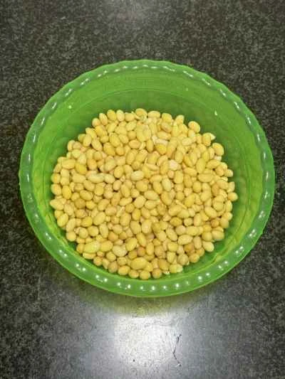 大豆入り豚腸煮込みの作り方：4