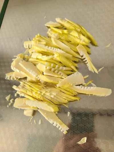 細切り豚肉とたけのこと炒め物の作り方：4