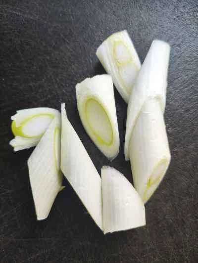 ナマコ入り鶏肉の煮込みの作り方：4