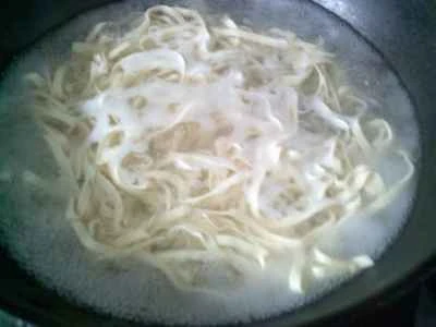 厚切りピーマンと豚肉の豆腐皮炒めの作り方：8