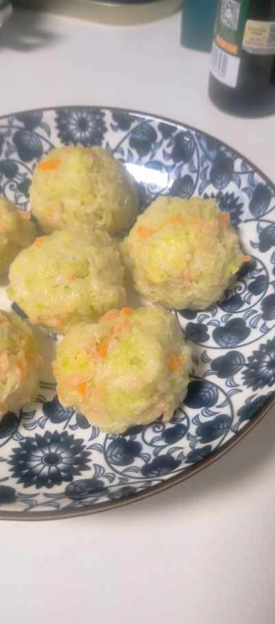 ズッキーニと大根の蒸し餃子のレシピ