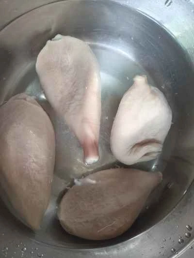 カリカリの胃袋炒めの作り方：1