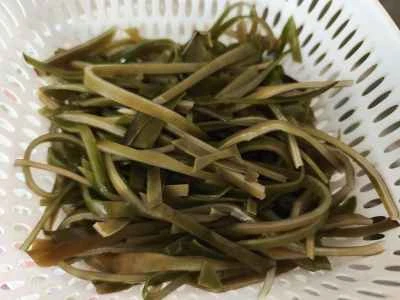 昆布で煮込んだひき肉の作り方：1