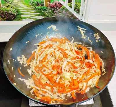 赤唐辛子とキャベツの炒め物の作り方：4