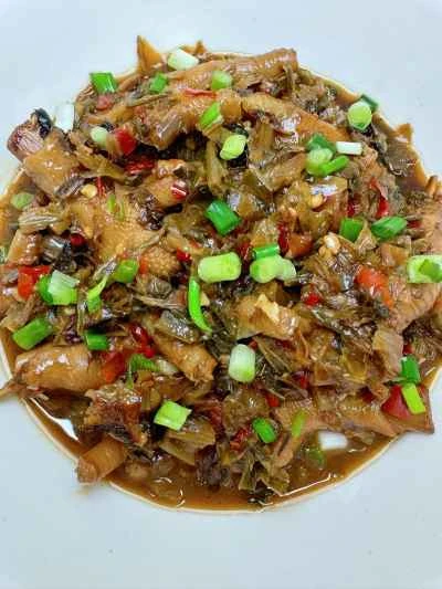 塩漬けカラシナを使った鶏足の煮込みの作り方：13