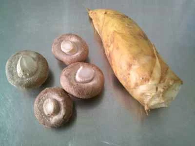 きのことたけのこの煮込みの作り方：1